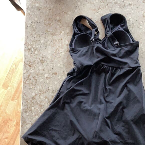 Lands' End Plus Regular Surplice Tummy Control one piece swimsuit black Various - Picture 10 of 15